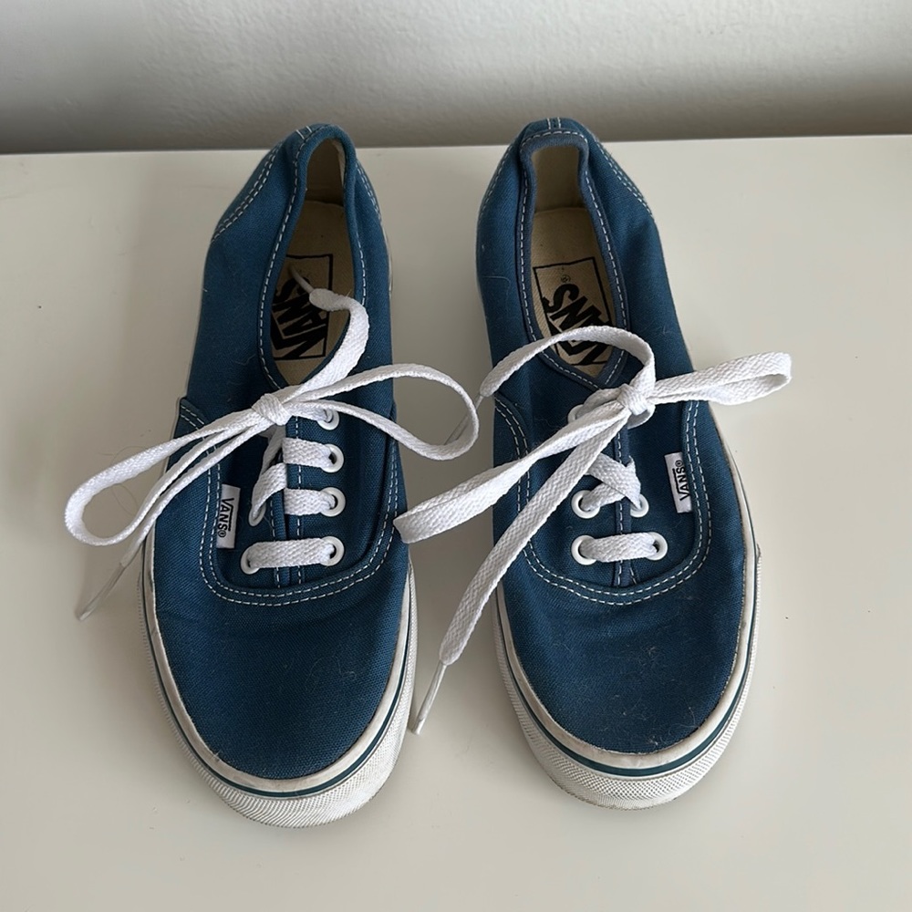 Vans size 6